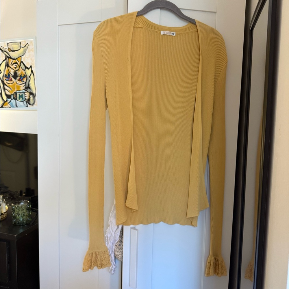 Chloe sweater top